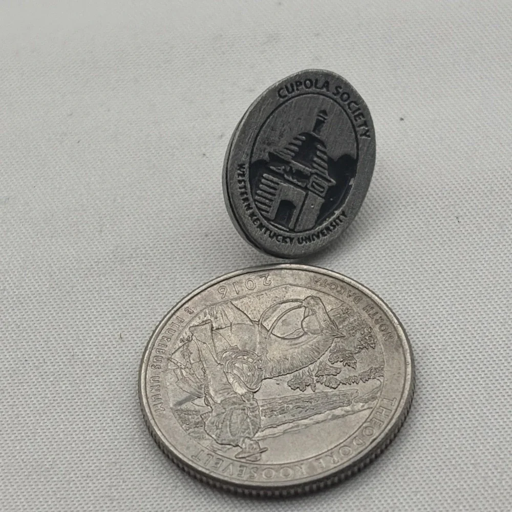 Cupola Society Western Kentucky University Pewter‎ Silver Tone Lapel Hat Pin